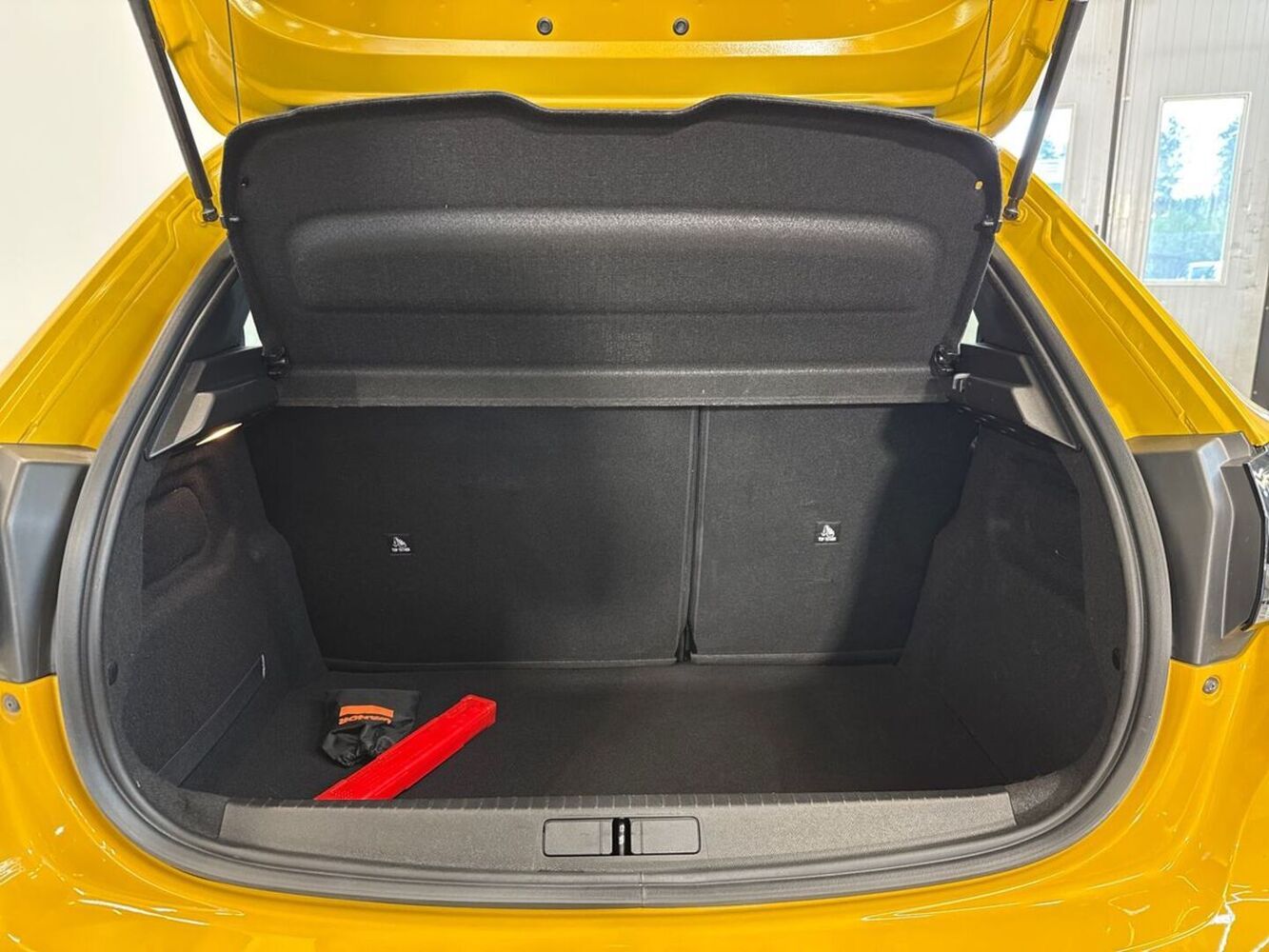 Peugeot 208 vaihtoauto