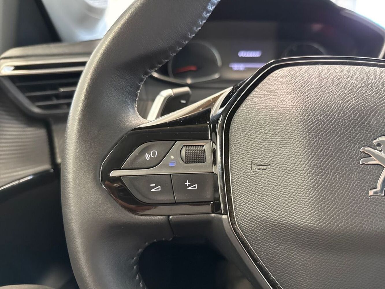 Peugeot 208 vaihtoauto