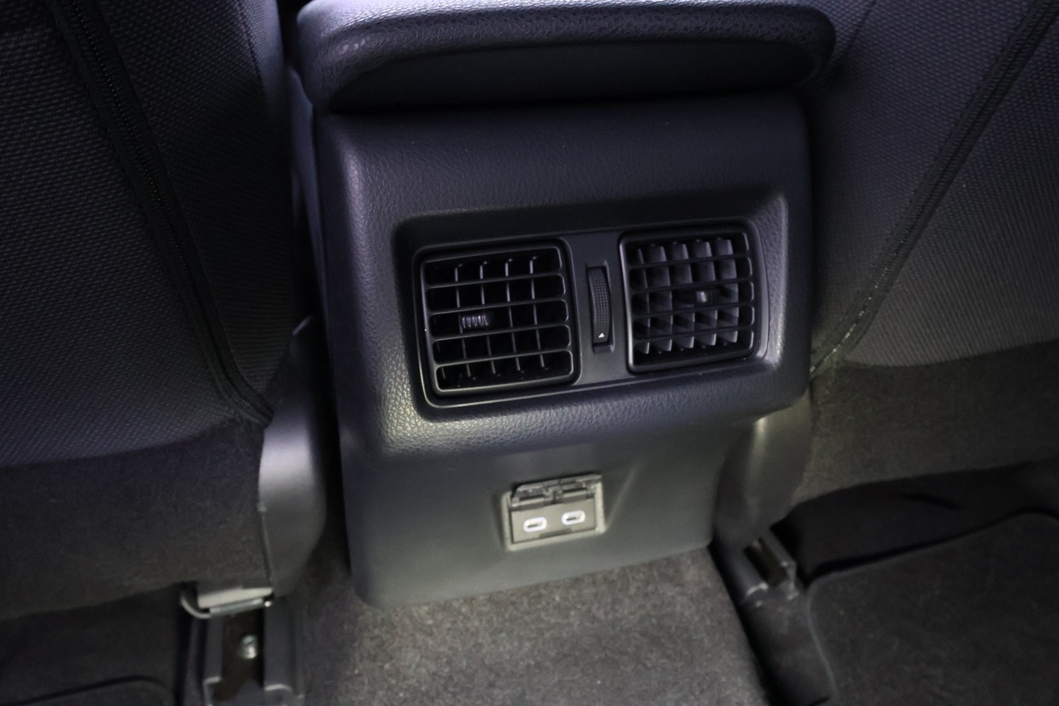Toyota Camry vaihtoauto