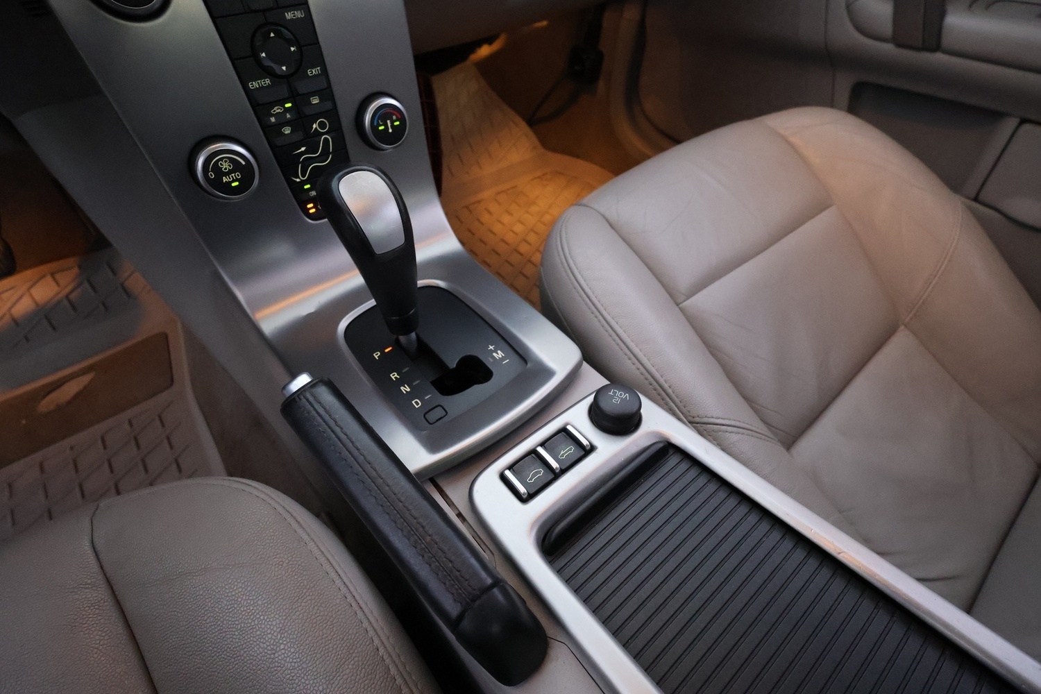 Volvo C70 vaihtoauto