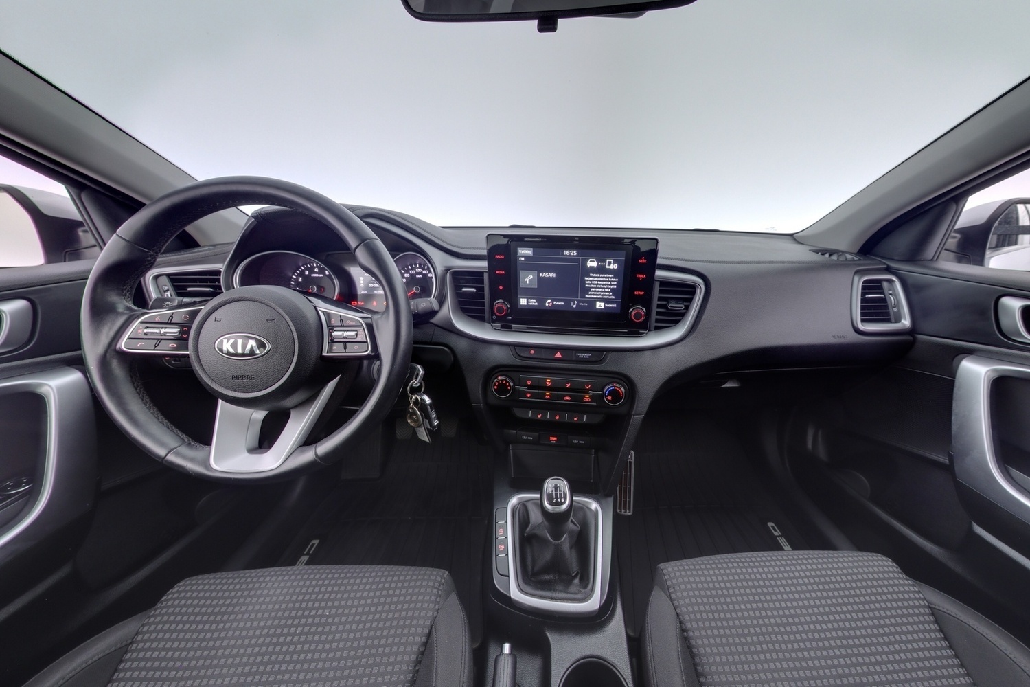 Kia Ceed vaihtoauto