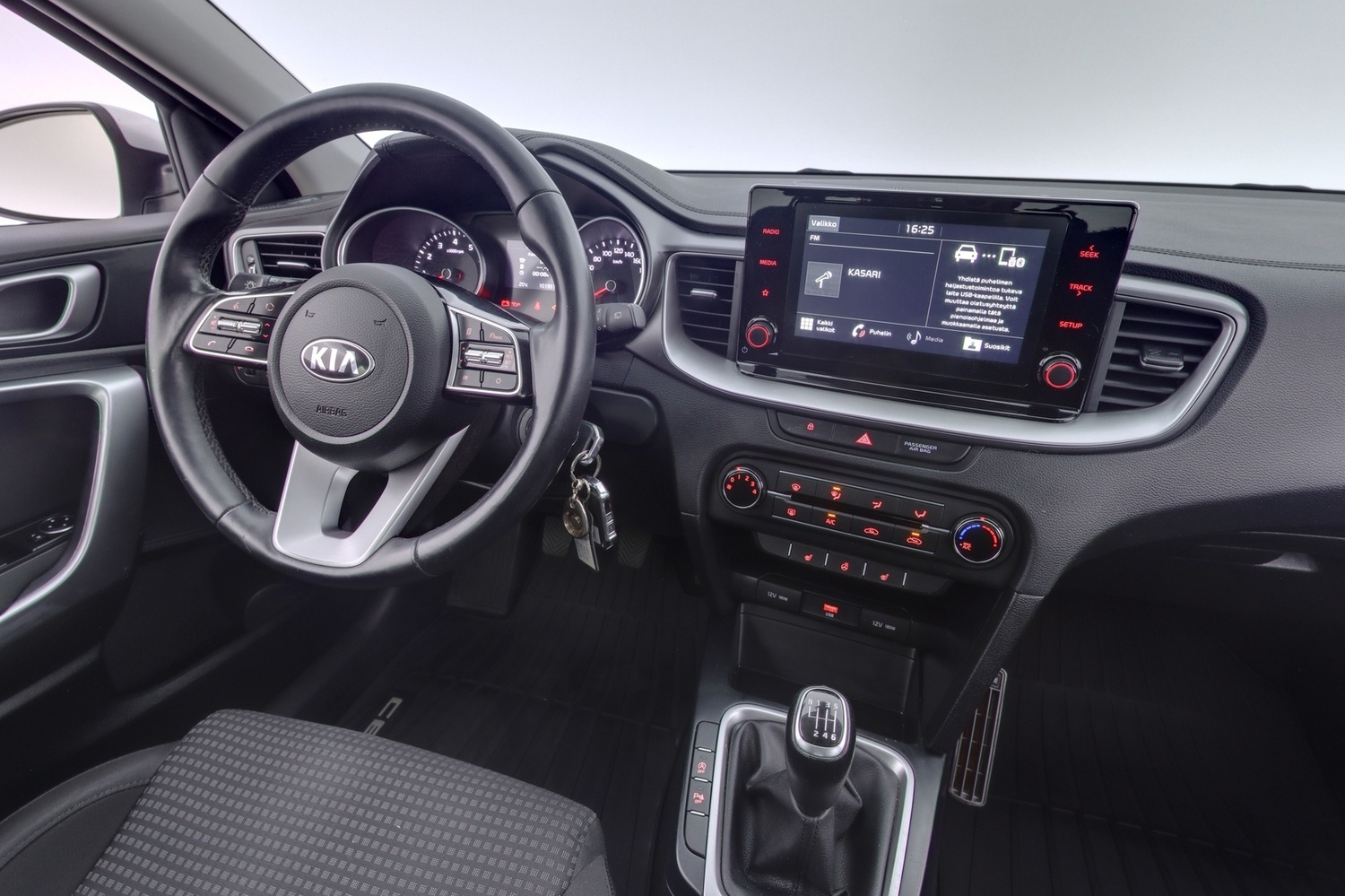 Kia Ceed vaihtoauto