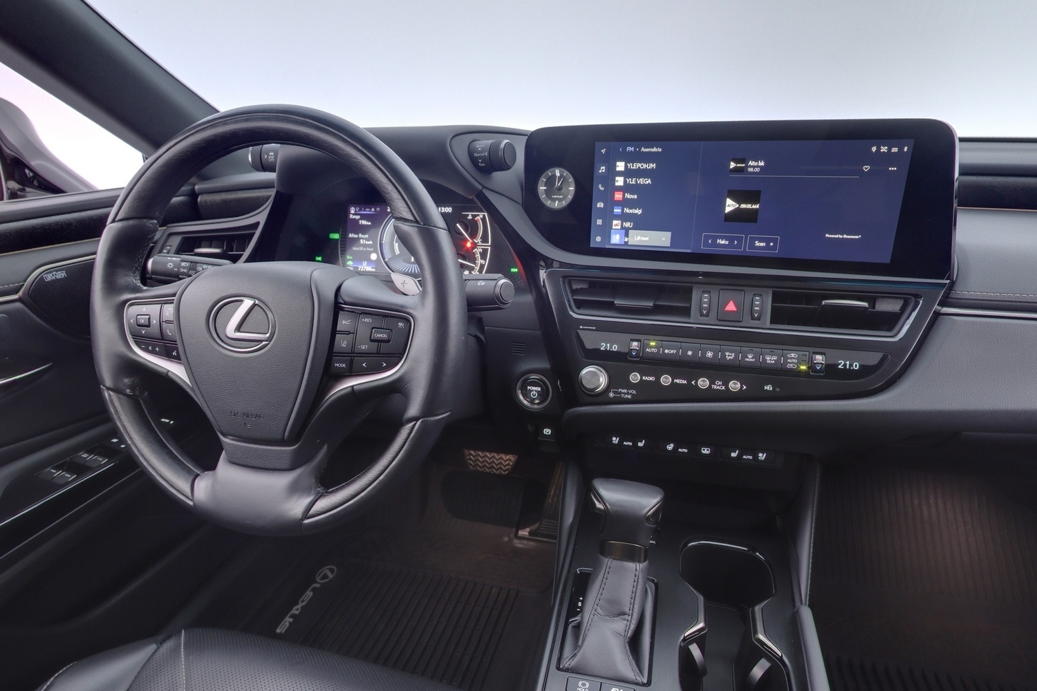 Lexus ES vaihtoauto