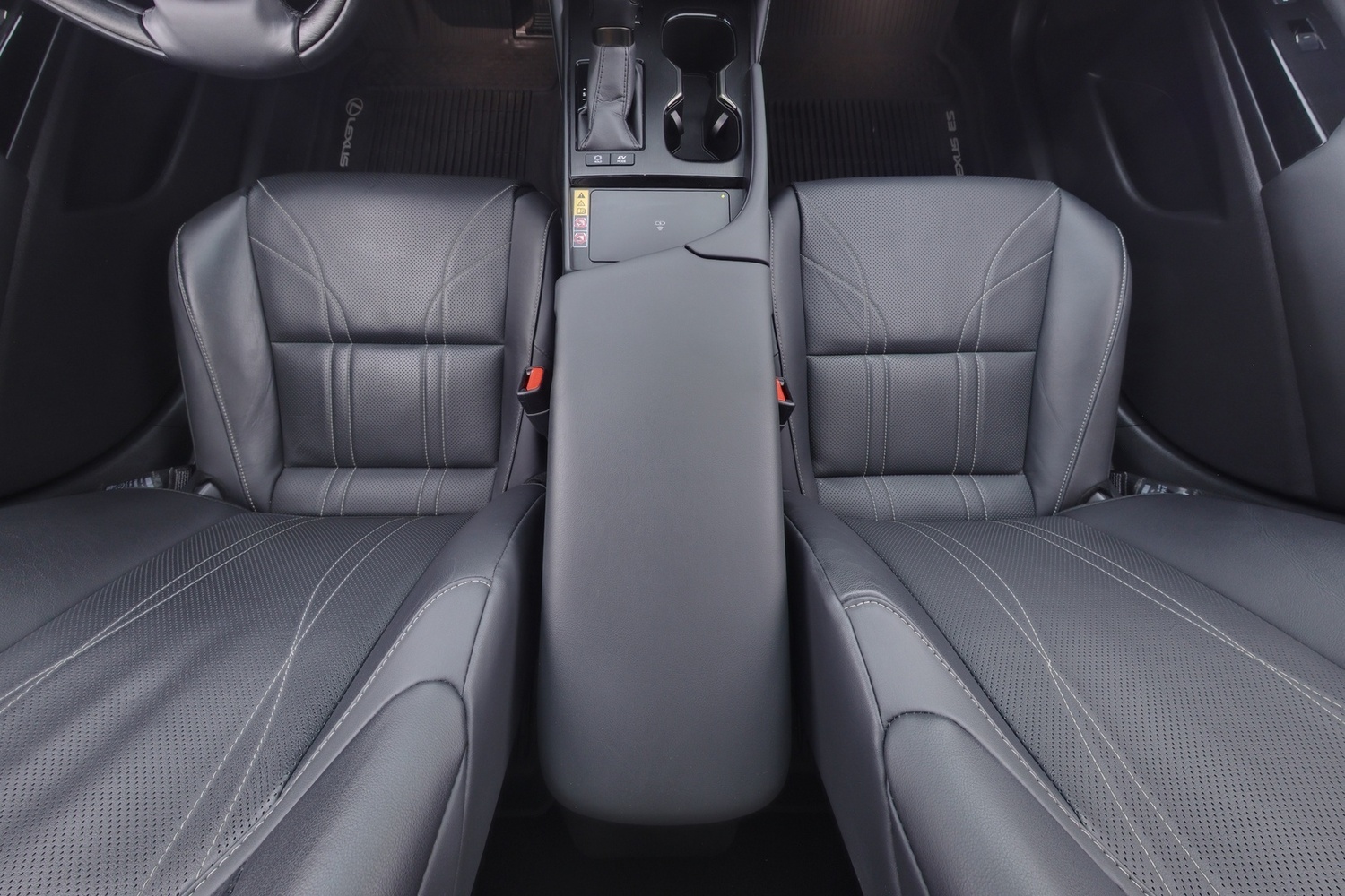 Lexus ES vaihtoauto