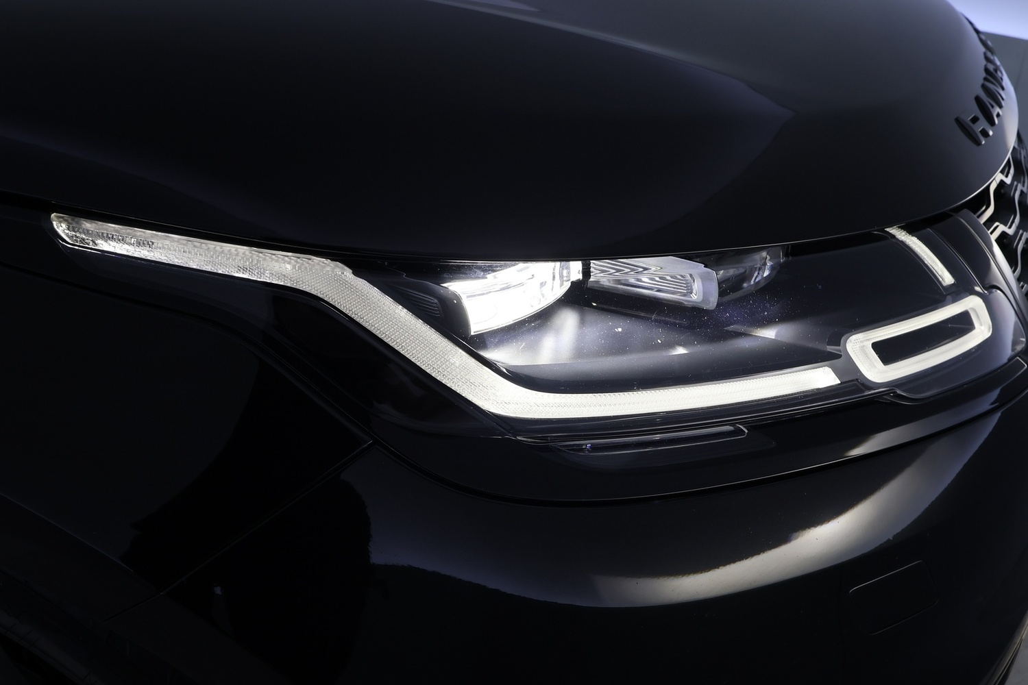 Land Rover Range Rover Velar vaihtoauto