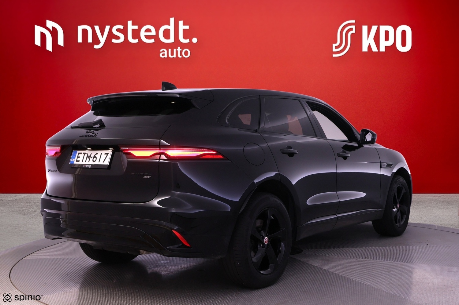Jaguar F-PACE vaihtoauto