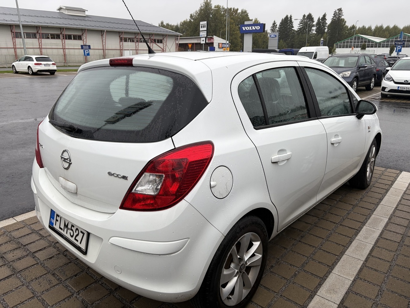 Opel Corsa vaihtoauto