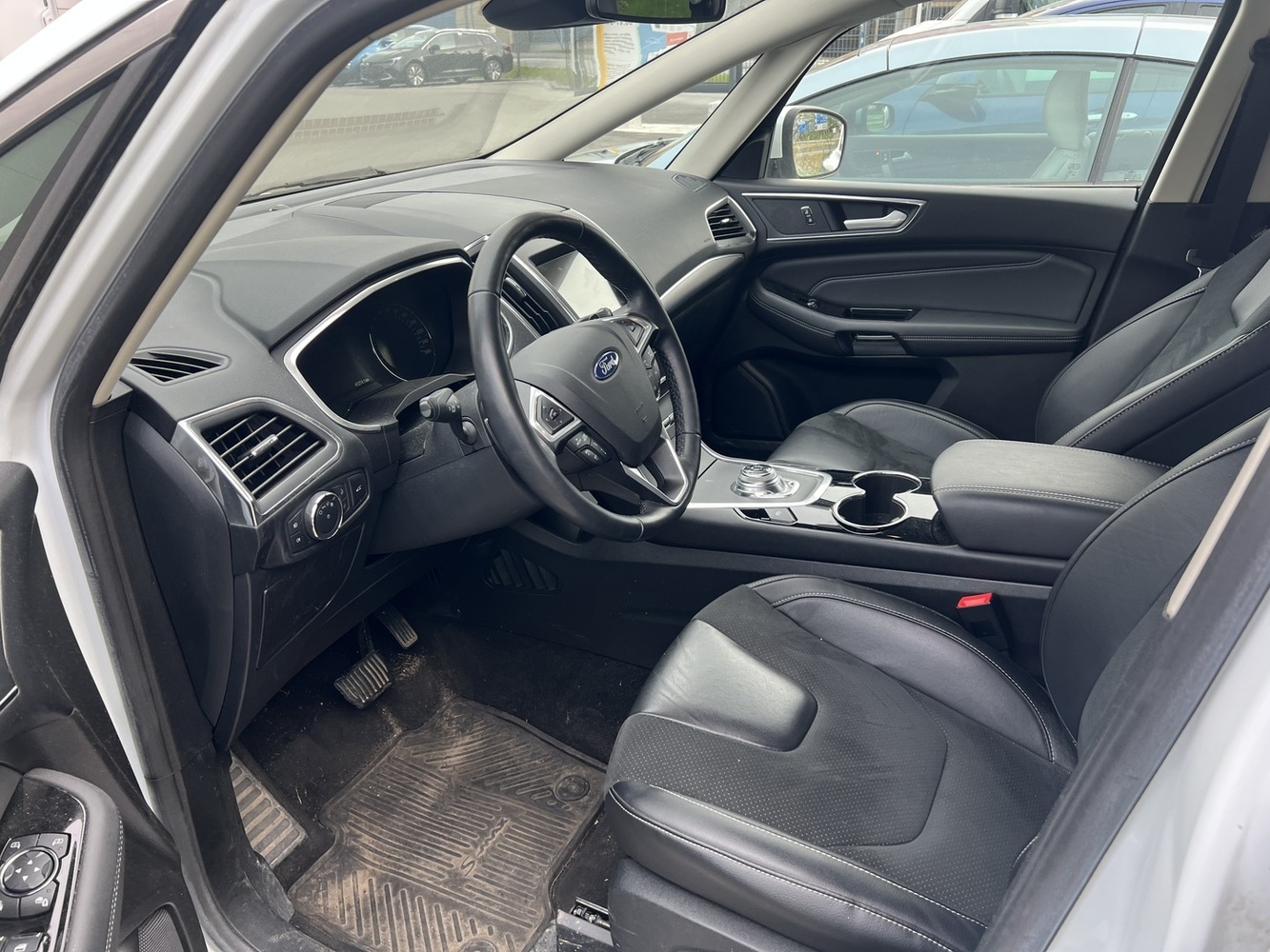 Ford S-MAX vaihtoauto