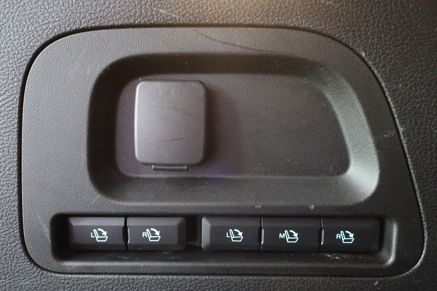 Ford S-MAX vaihtoauto