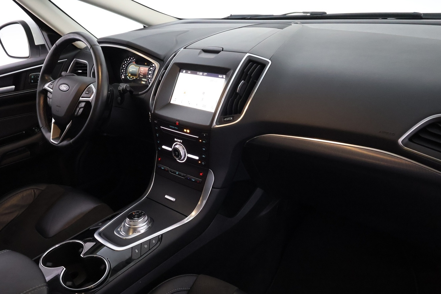 Ford S-MAX vaihtoauto