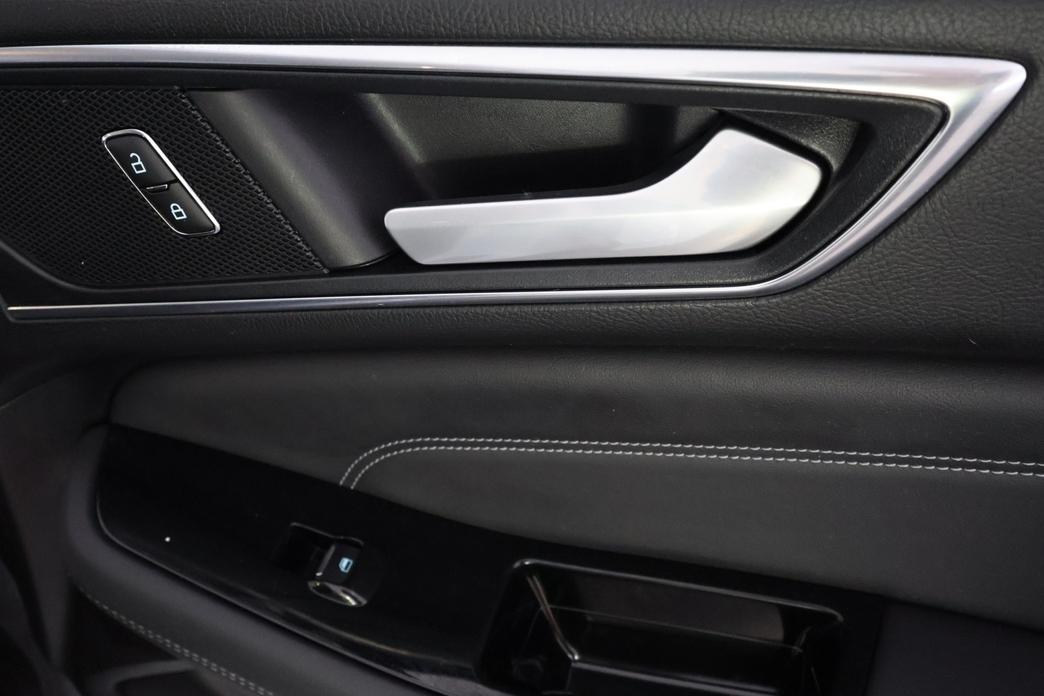 Ford S-MAX vaihtoauto