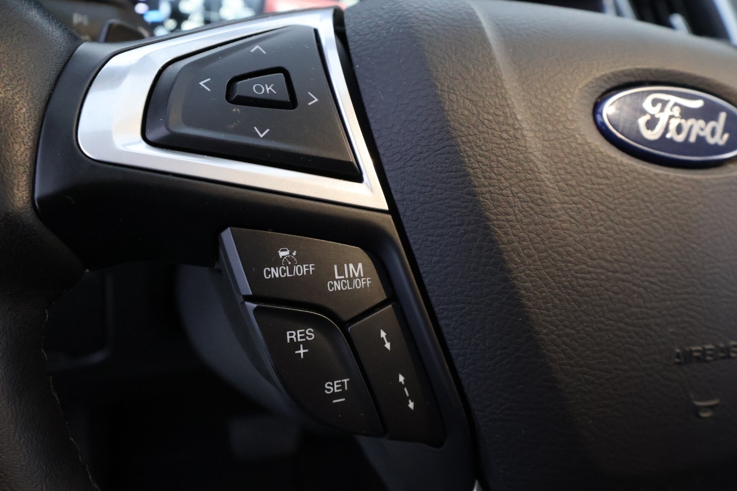 Ford S-MAX vaihtoauto