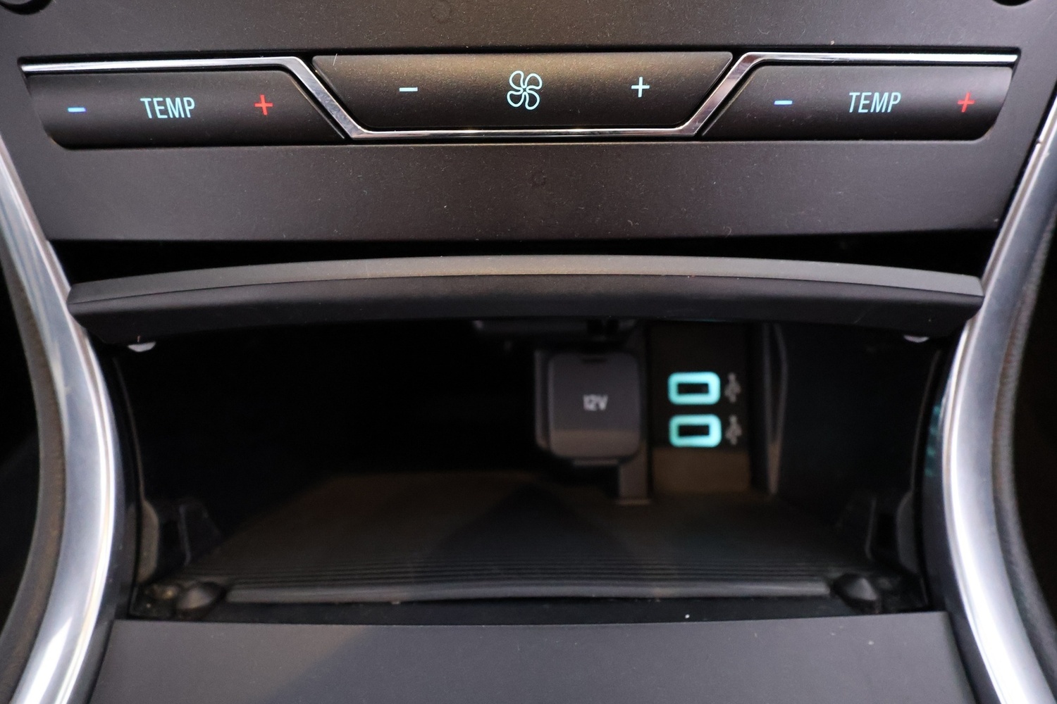 Ford S-MAX vaihtoauto