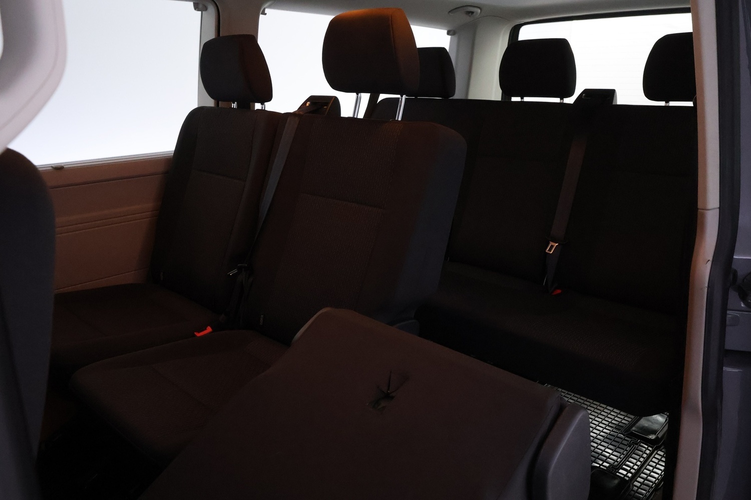 Volkswagen Caravelle vaihtoauto