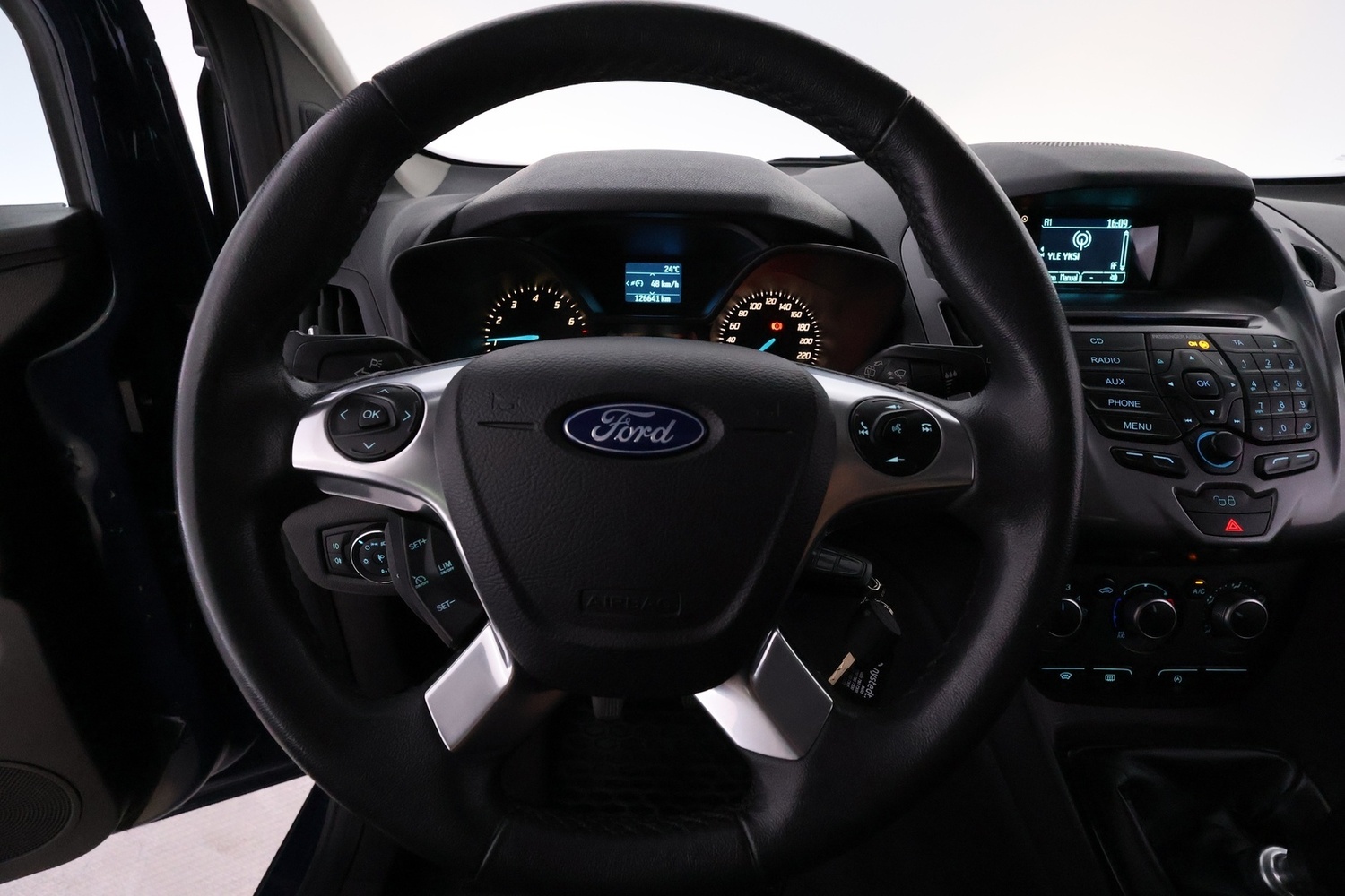 Ford Tourneo Connect vaihtoauto