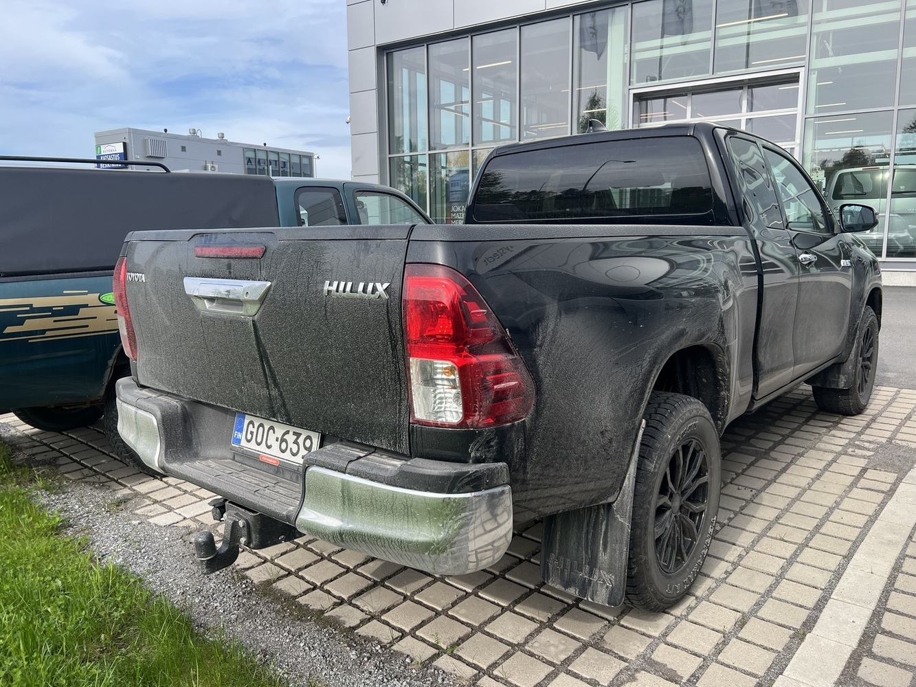 Toyota Hilux vaihtoauto