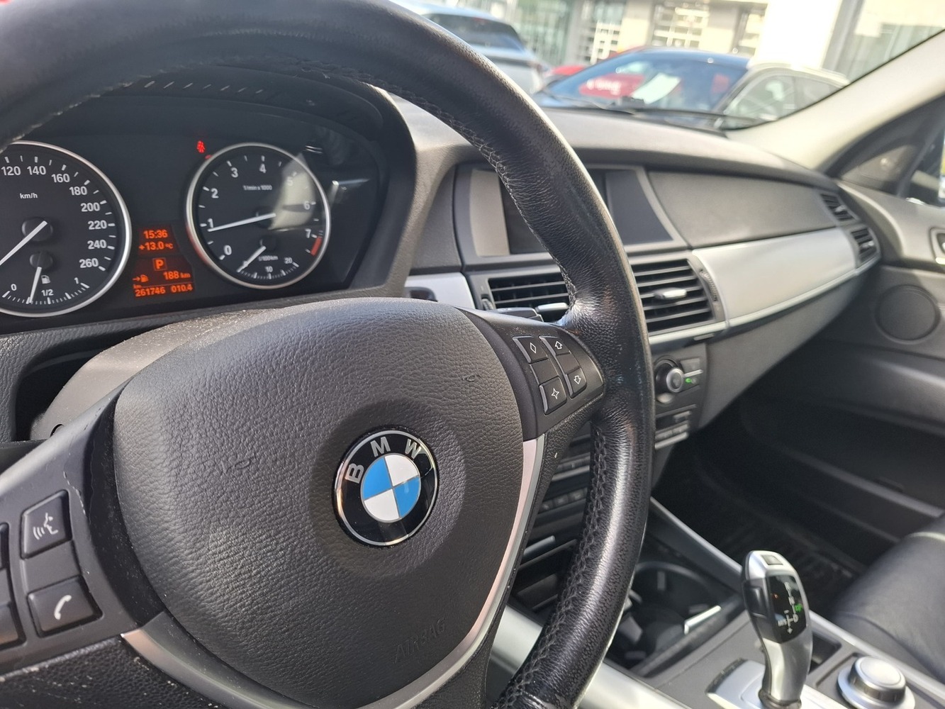 BMW X5 vaihtoauto
