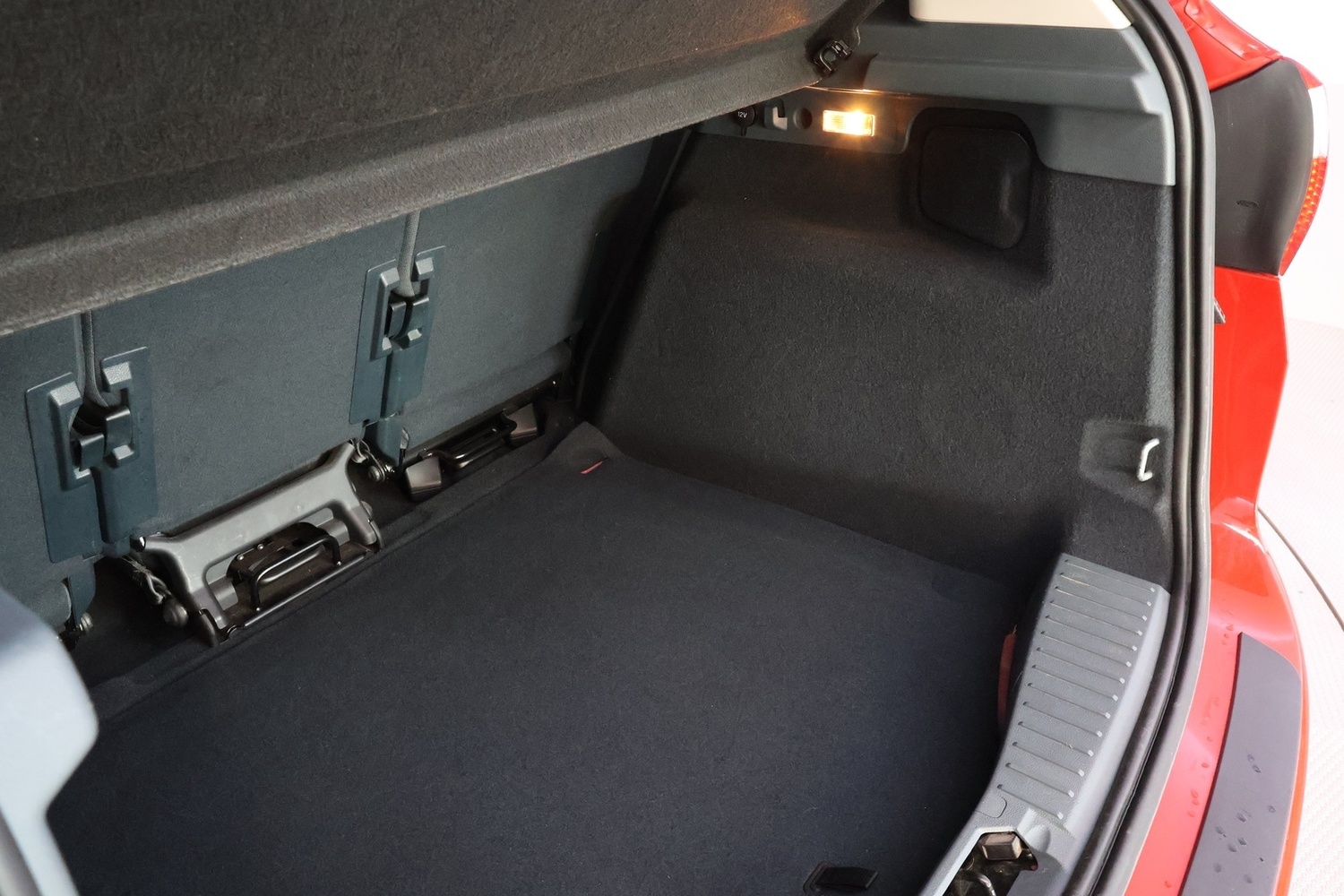 Ford C-MAX vaihtoauto
