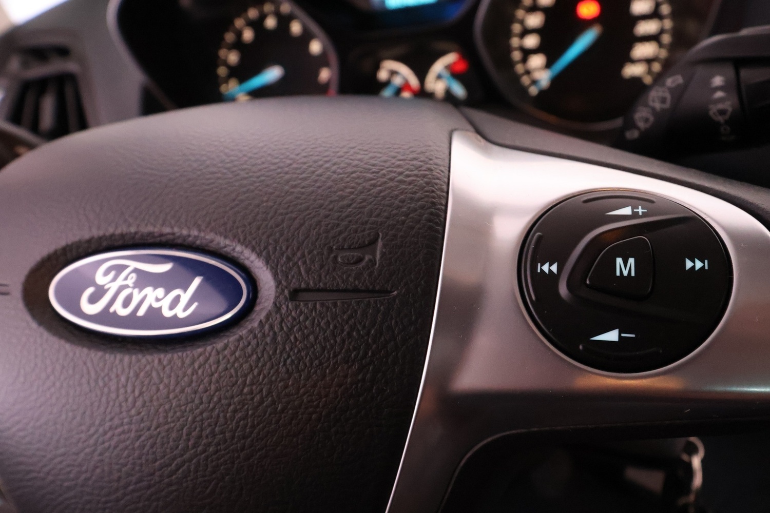 Ford C-MAX vaihtoauto