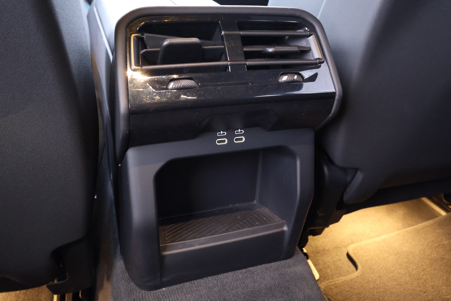 BMW i5 vaihtoauto