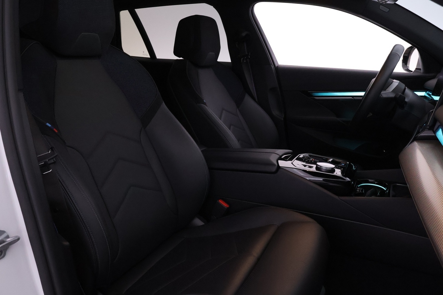 BMW i5 vaihtoauto