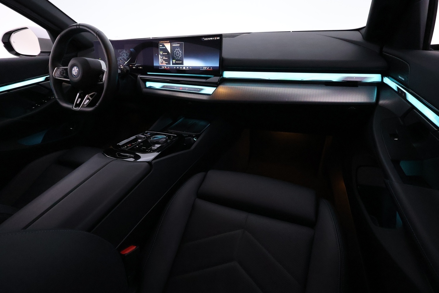 BMW i5 vaihtoauto