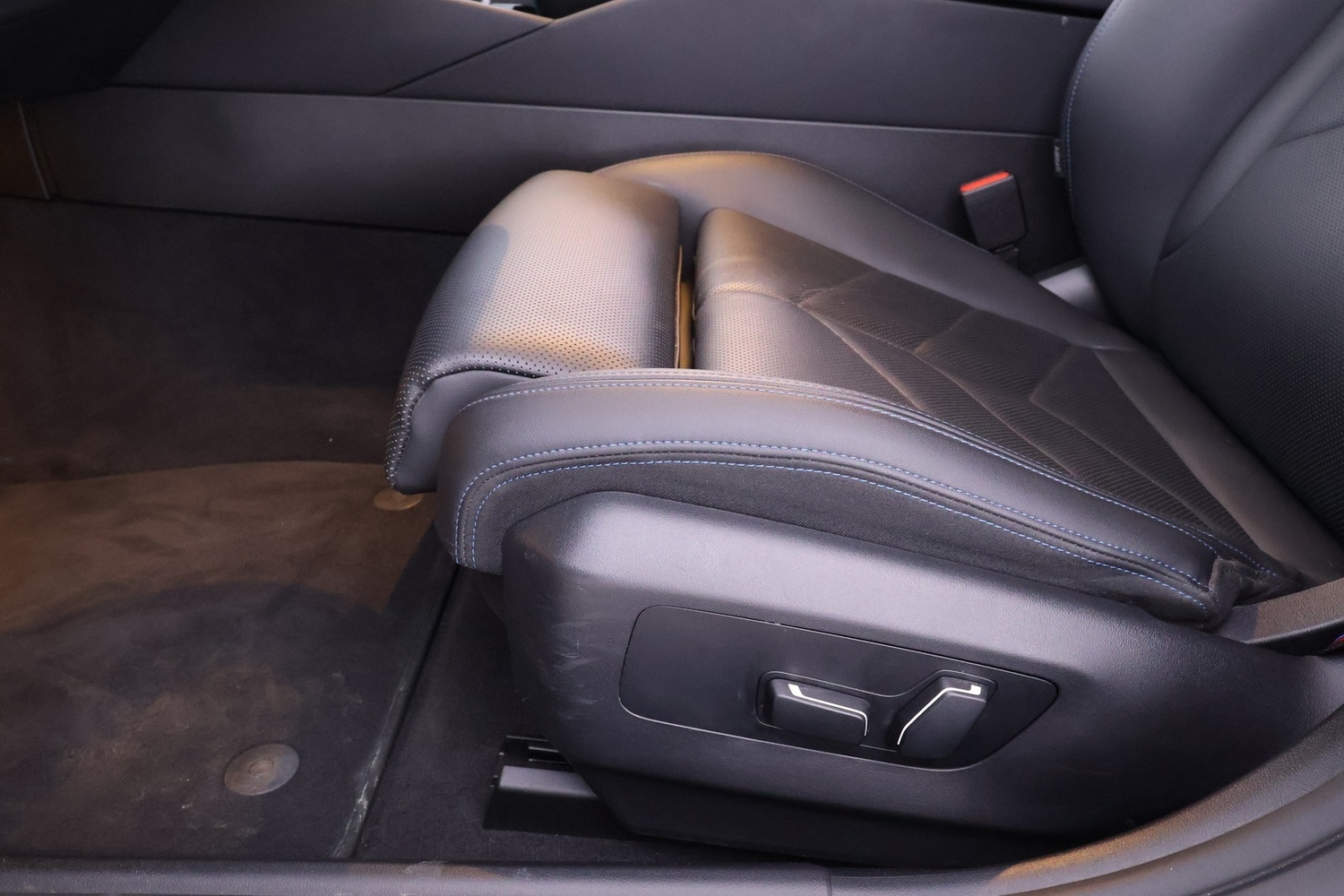 BMW i5 vaihtoauto