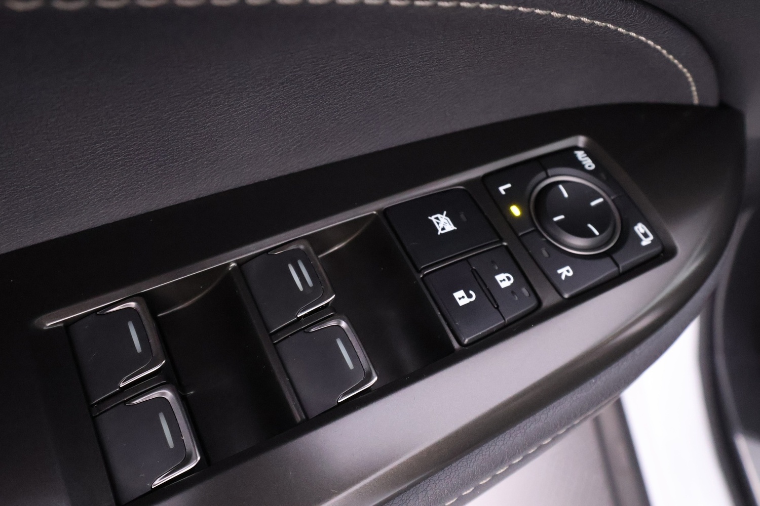 Lexus NX vaihtoauto