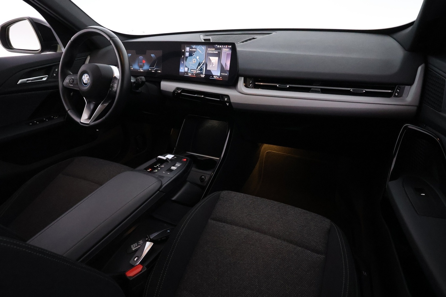 BMW iX1 vaihtoauto