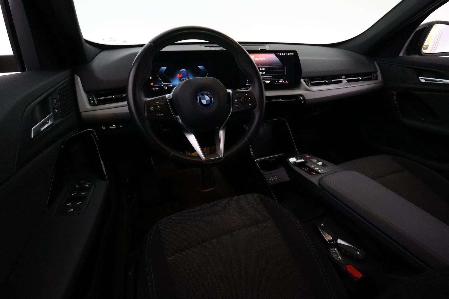 BMW iX1 vaihtoauto