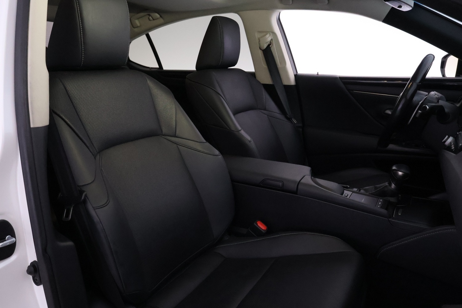 Lexus ES vaihtoauto