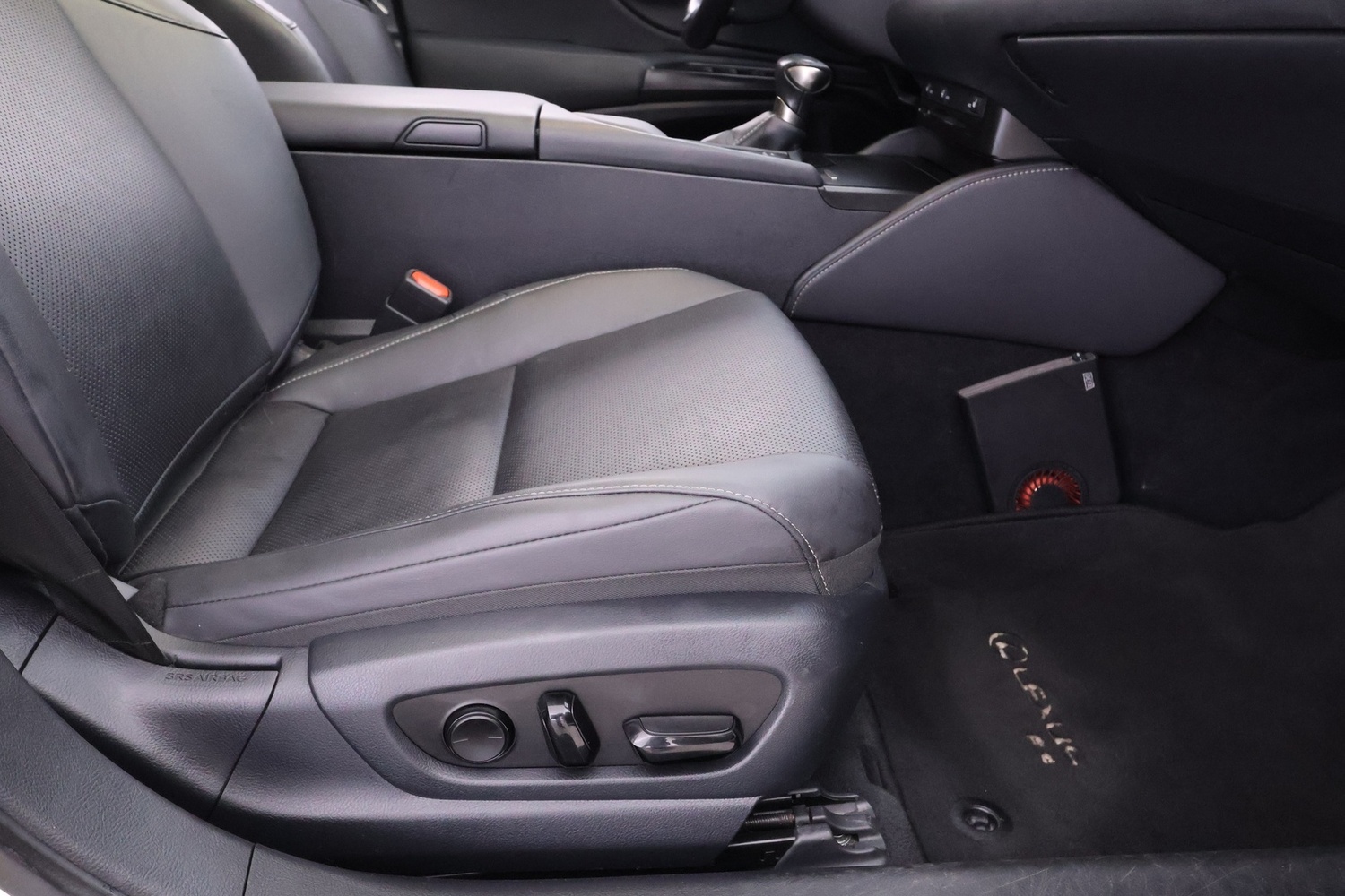 Lexus ES vaihtoauto