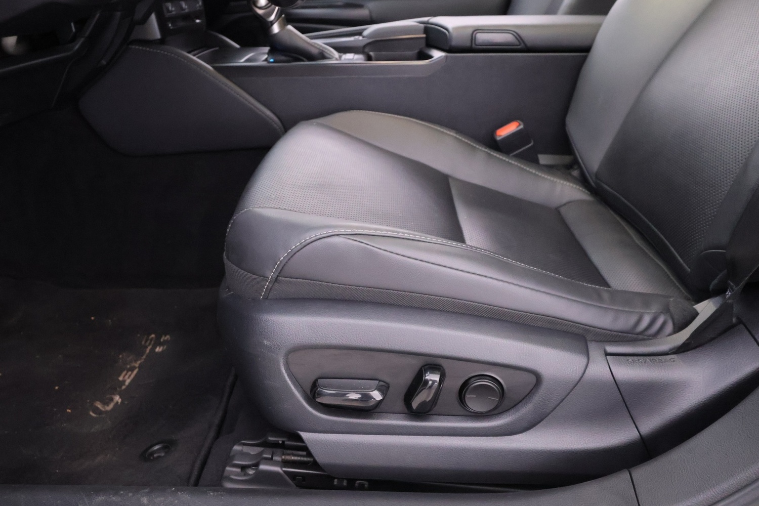 Lexus ES vaihtoauto