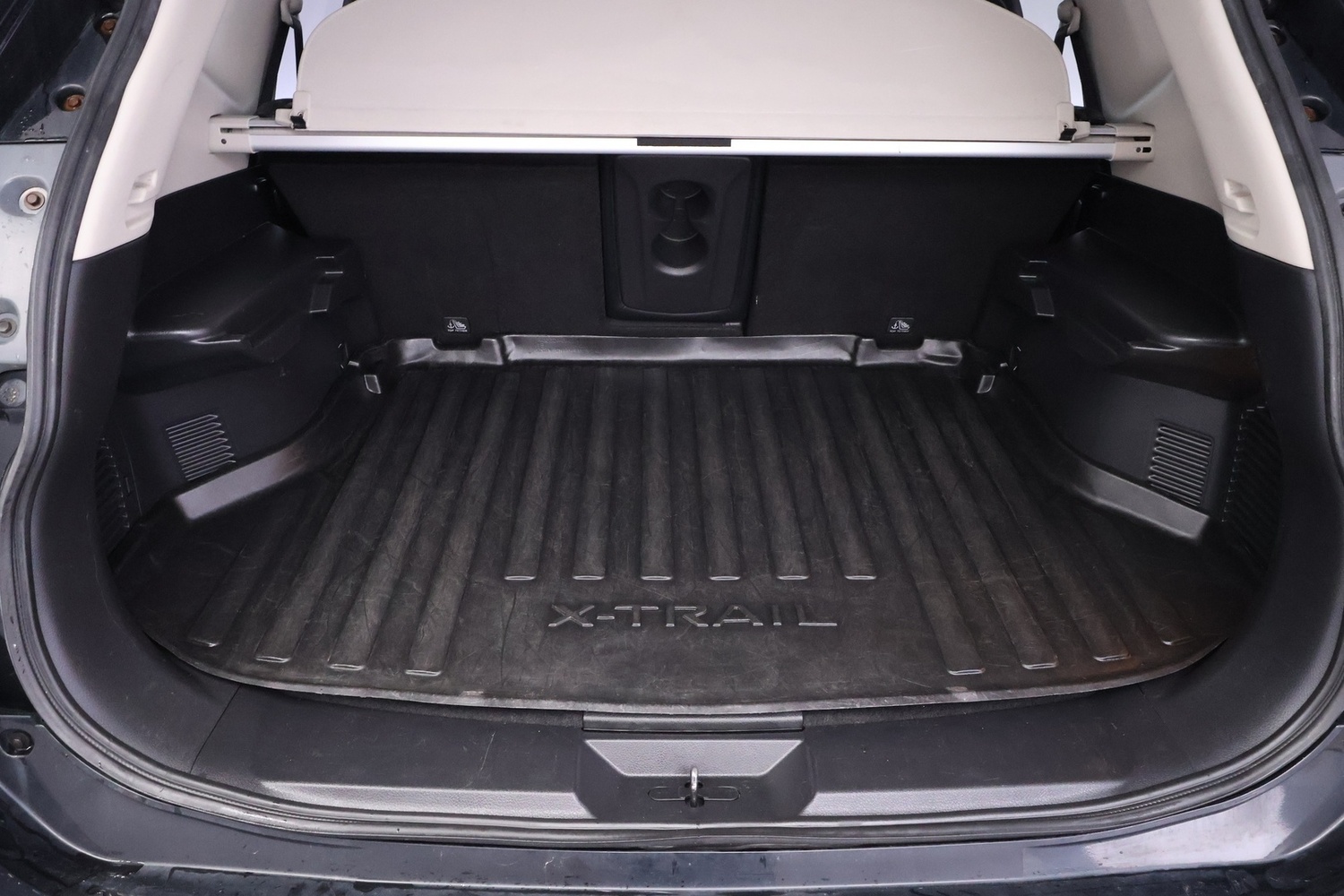 Nissan X-Trail vaihtoauto