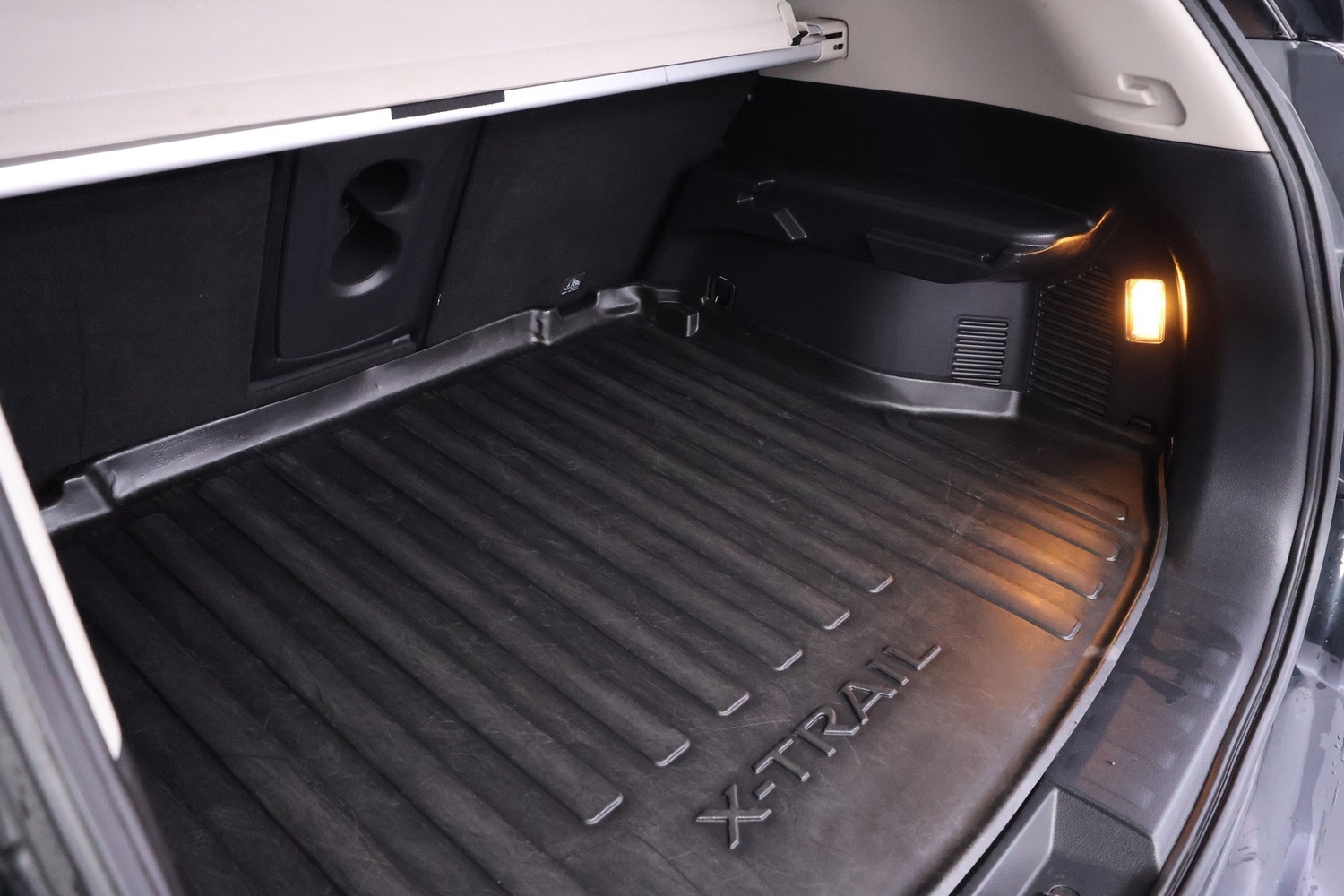 Nissan X-Trail vaihtoauto