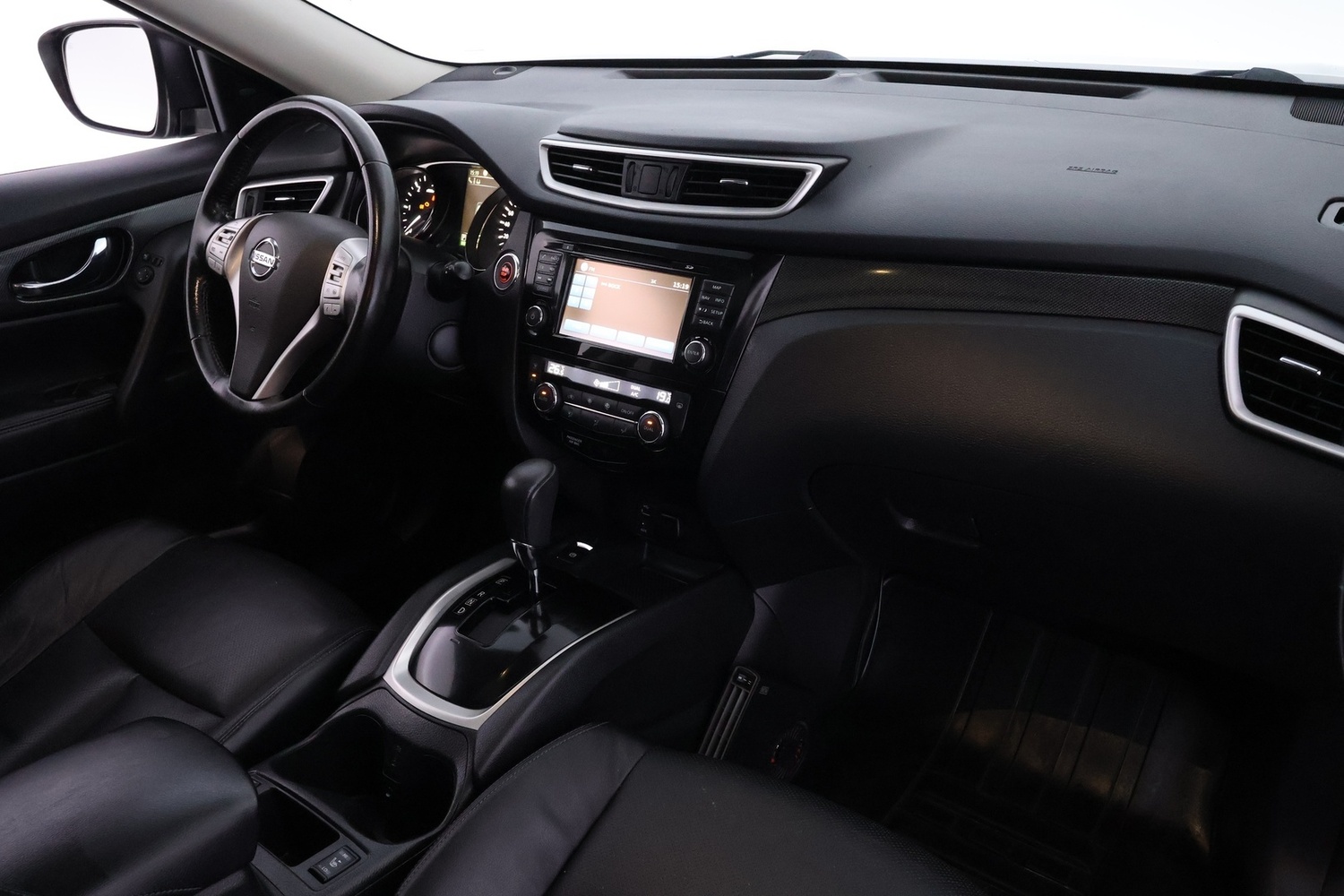 Nissan X-Trail vaihtoauto