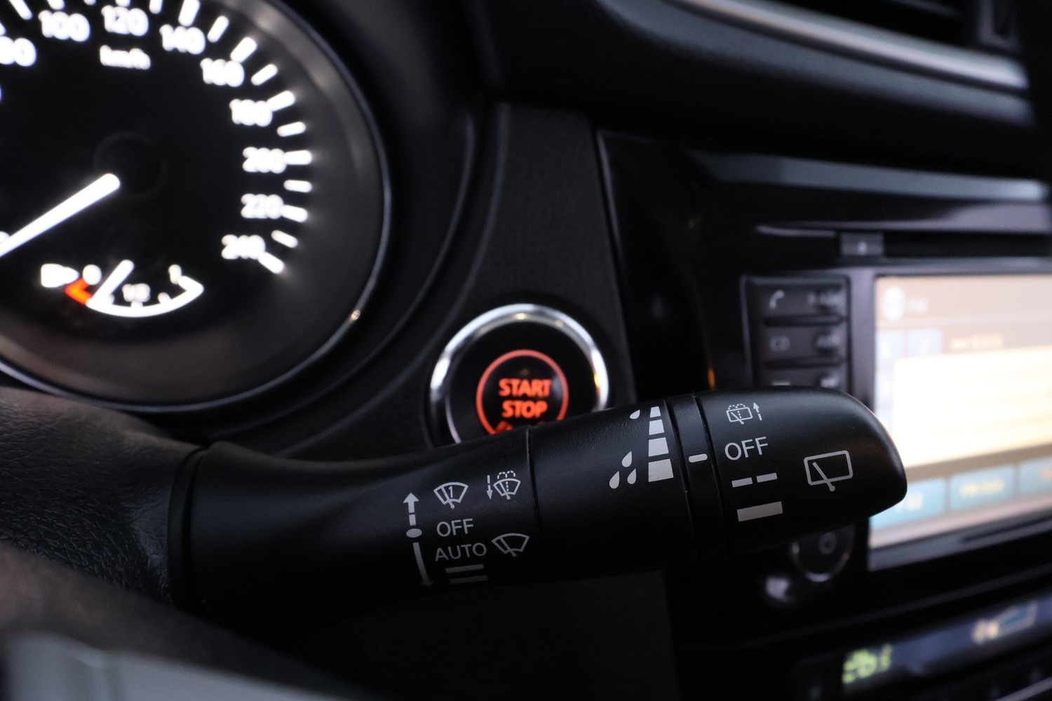Nissan X-Trail vaihtoauto