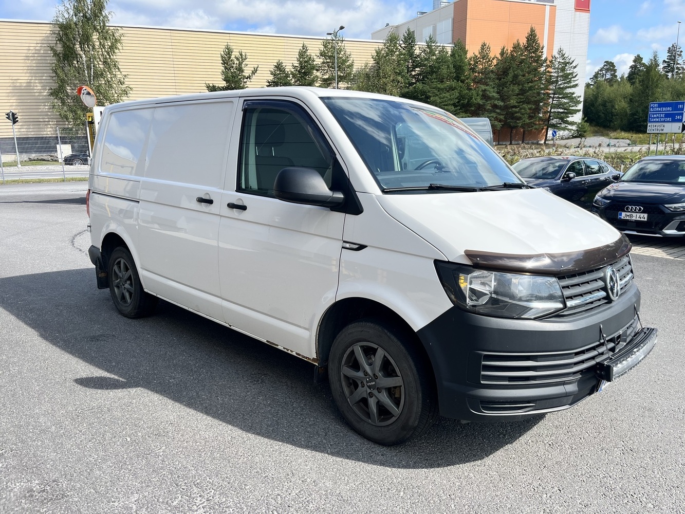 Volkswagen Transporter vaihtoauto