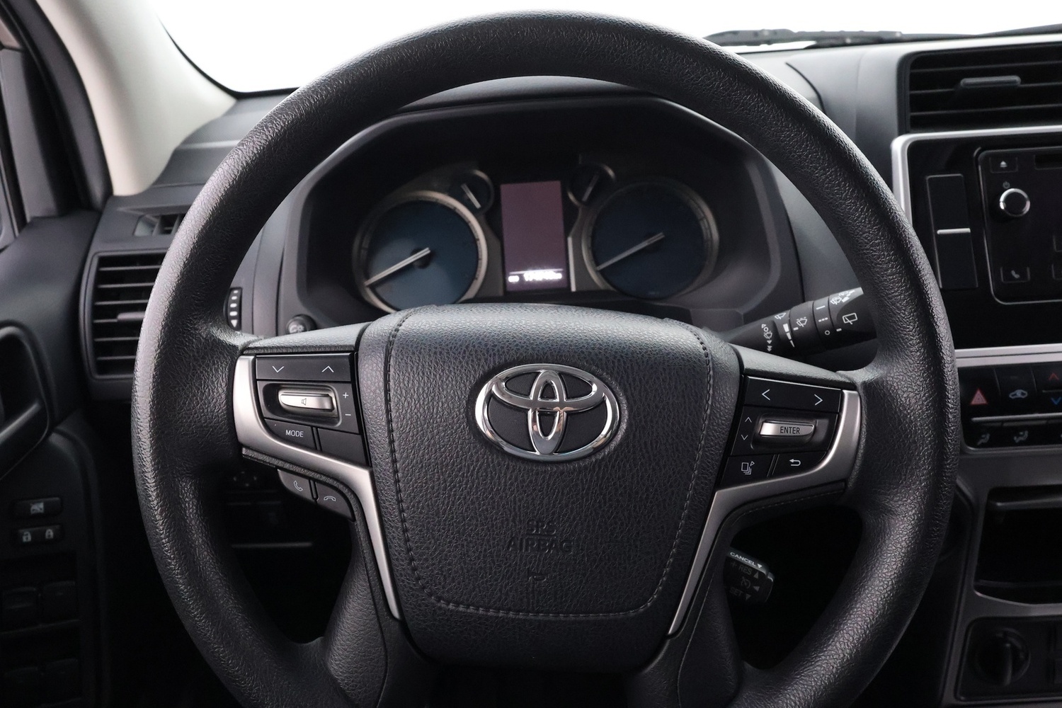 Toyota Land Cruiser vaihtoauto