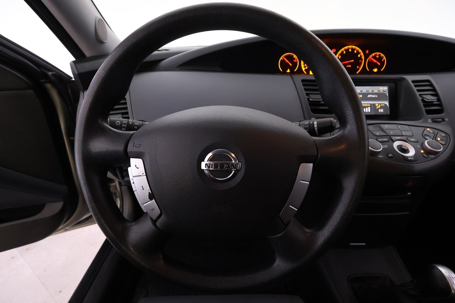 Nissan Primera vaihtoauto