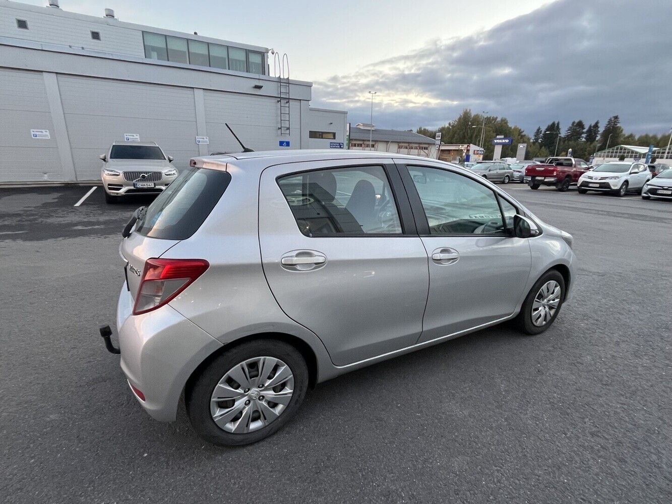 Toyota Yaris vaihtoauto