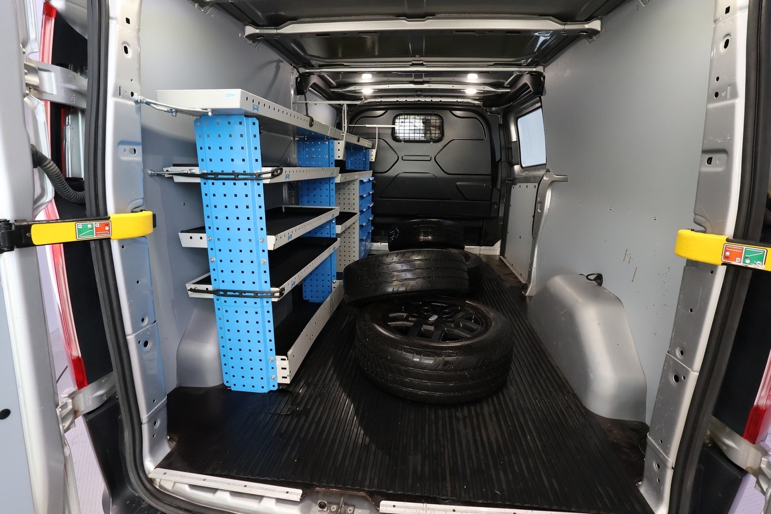 Ford Transit Custom vaihtoauto