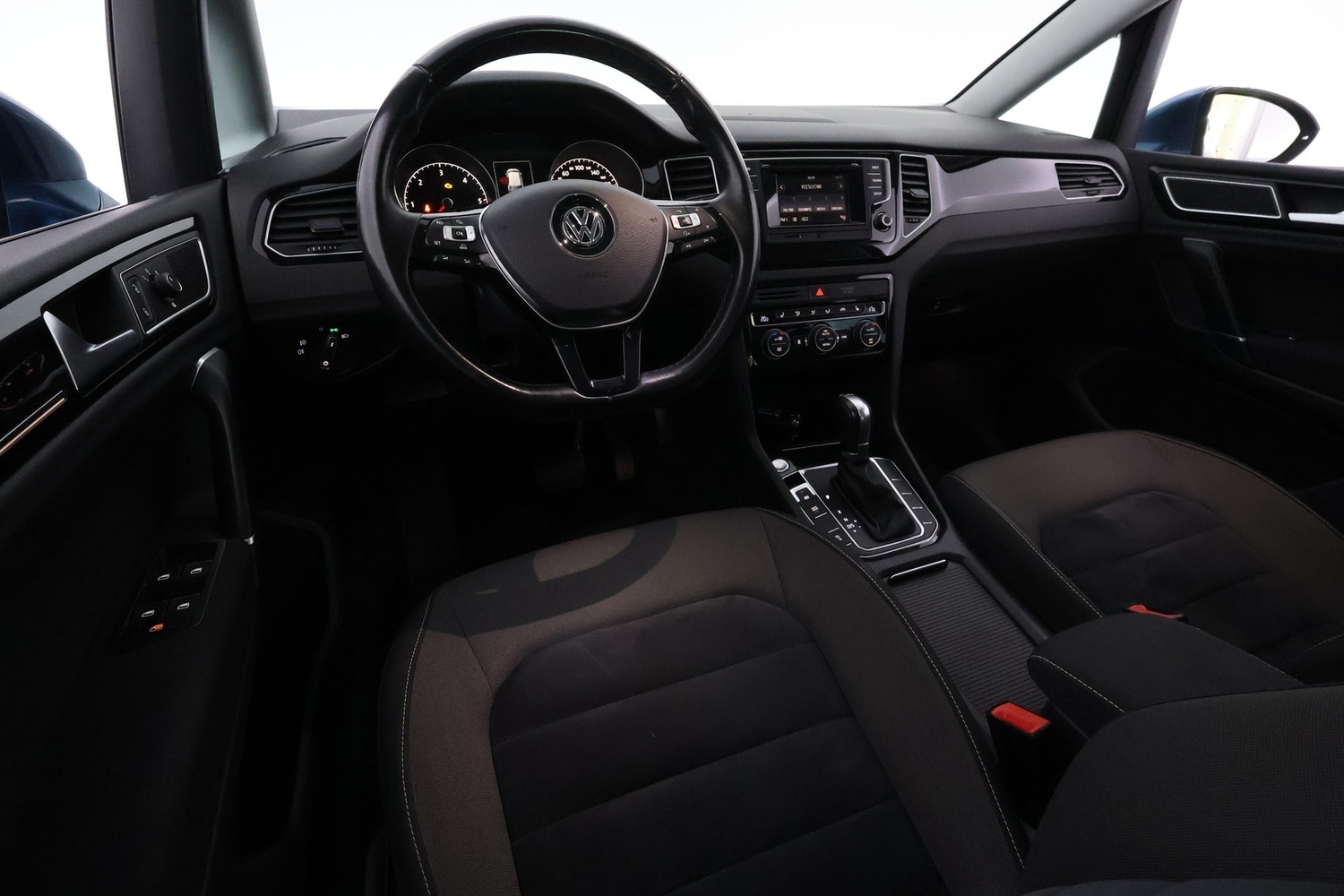 Volkswagen Golf Sportsvan vaihtoauto