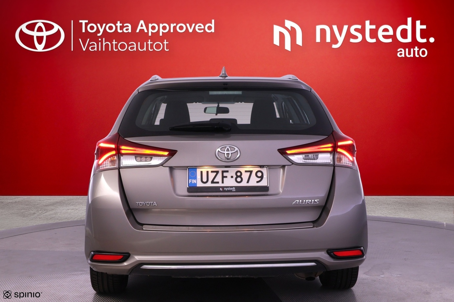 Toyota Auris vaihtoauto