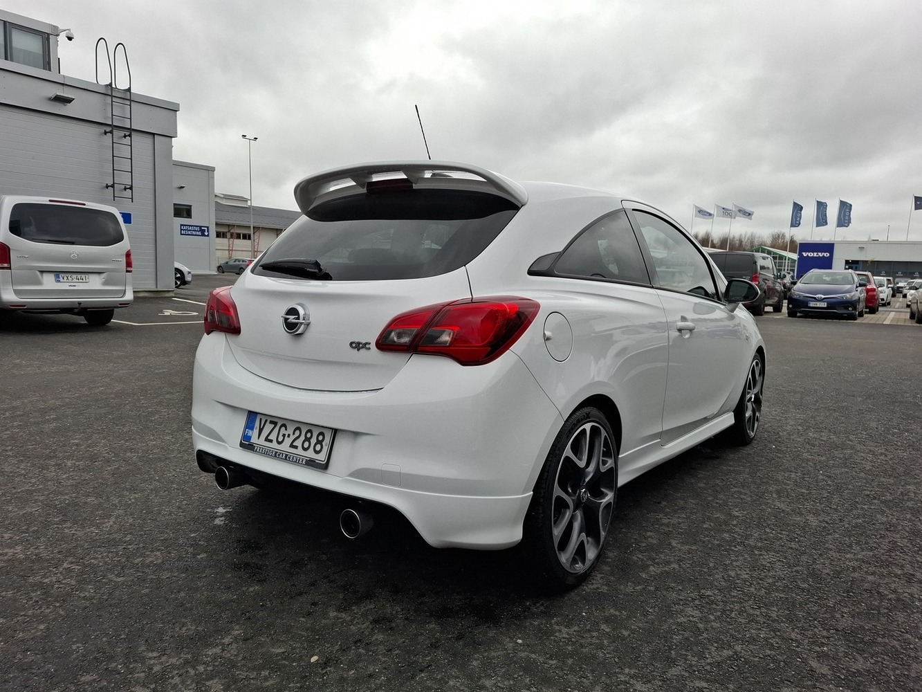 Opel Corsa vaihtoauto