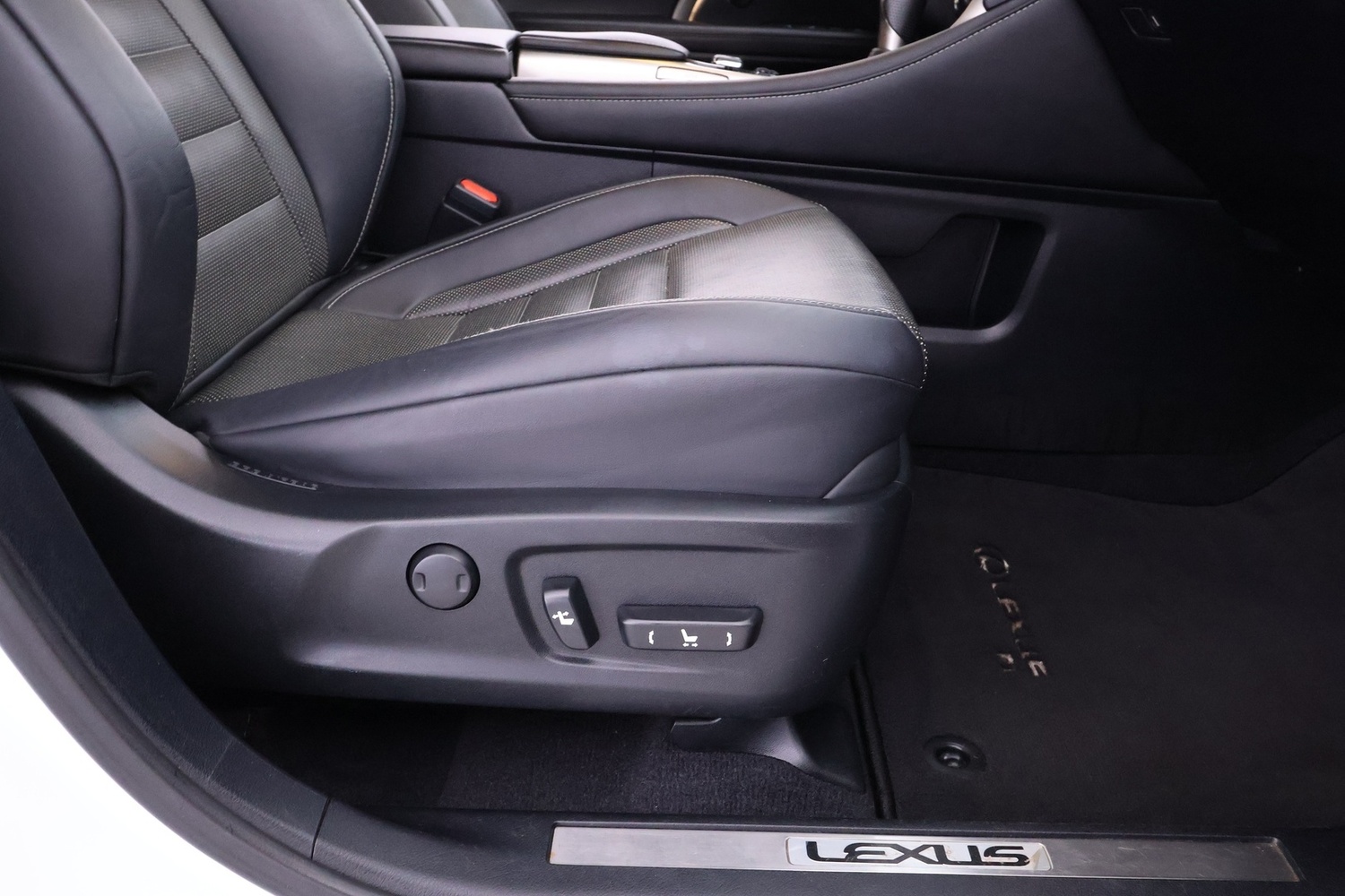 Lexus RX vaihtoauto