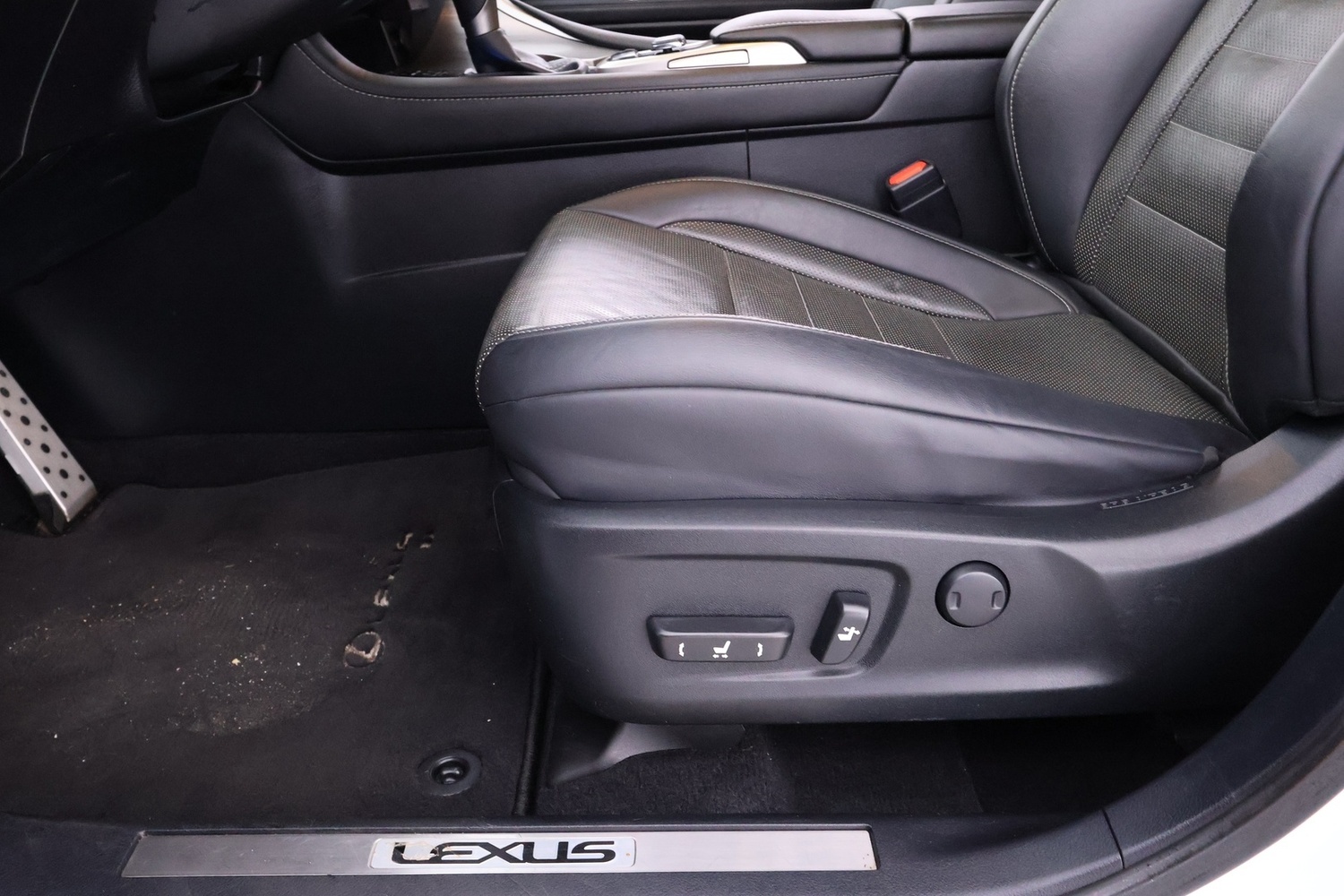 Lexus RX vaihtoauto