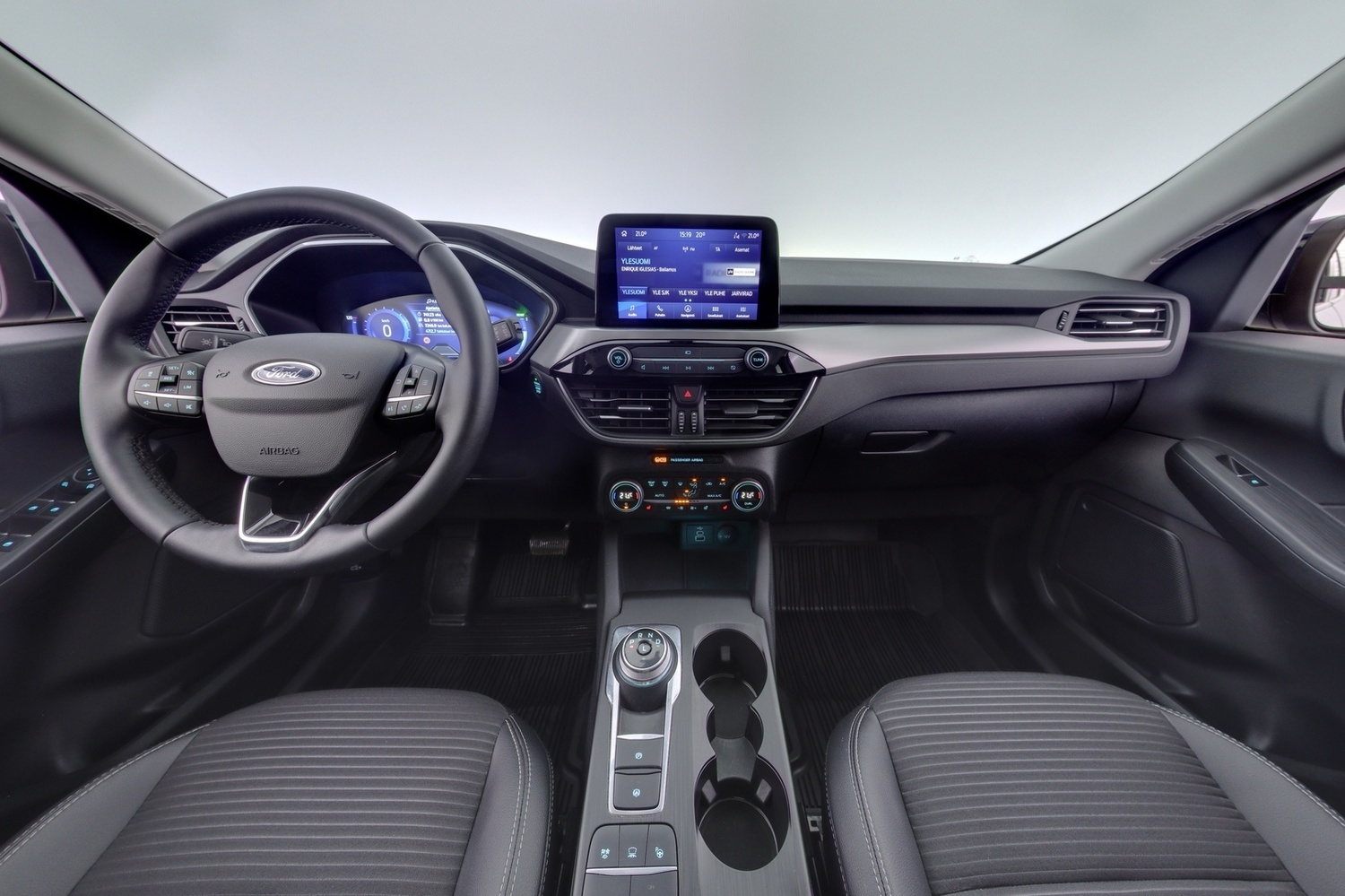 Ford Kuga vaihtoauto