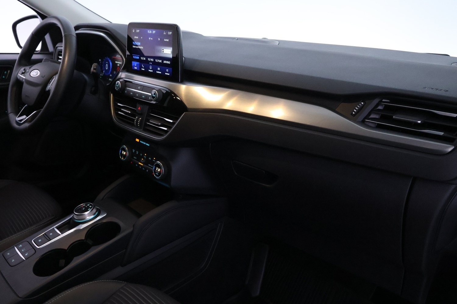 Ford Kuga vaihtoauto