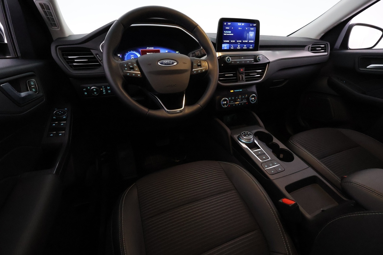 Ford Kuga vaihtoauto